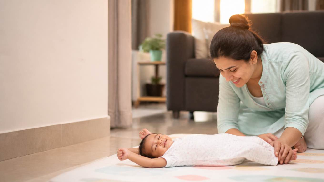 Baby week 1: the weight will drop, the colour will change — and it's all normal