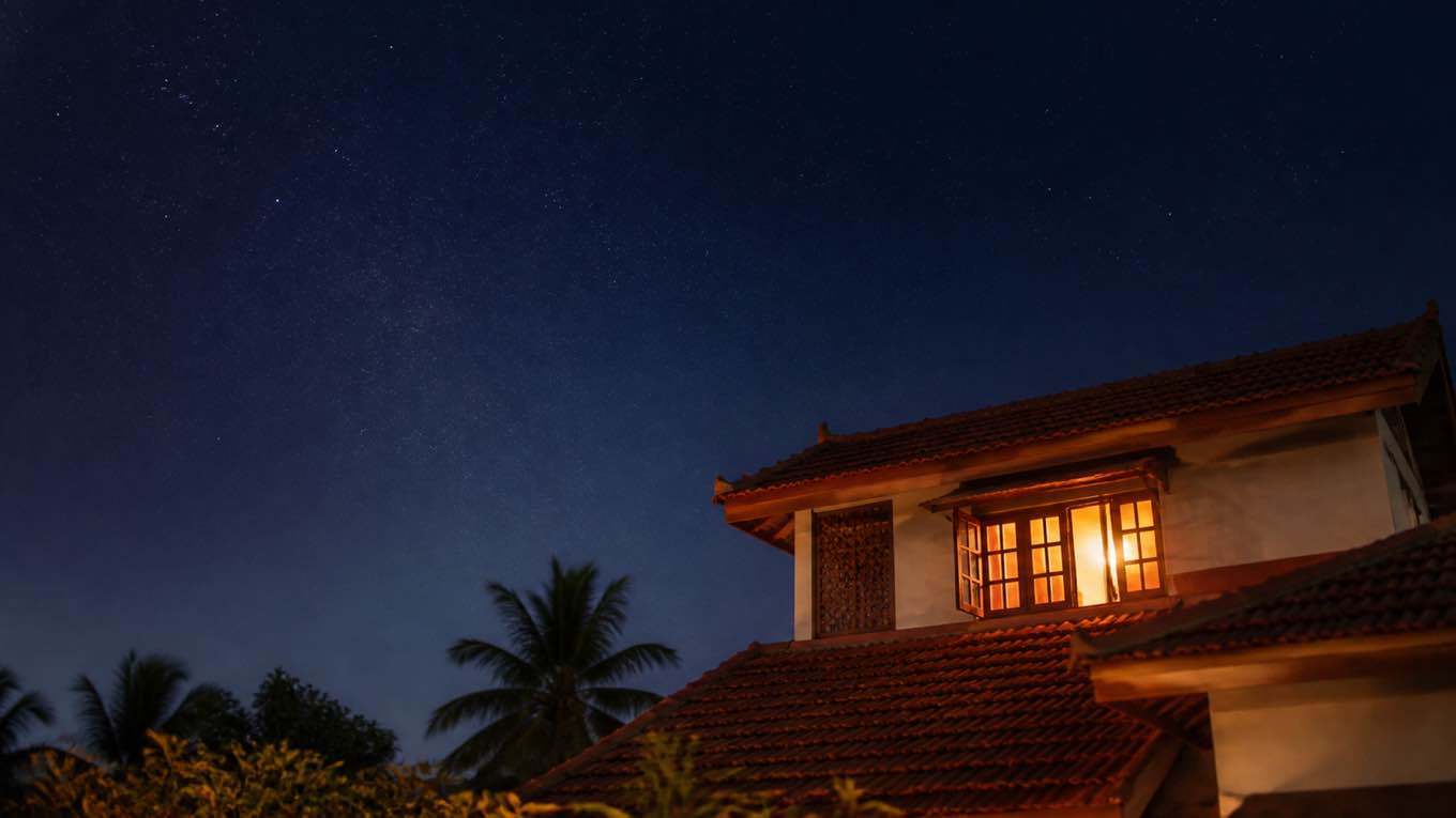 ரகு என்ற பெயரின் அர்த்தம்: விரைவானவன் என்ற வேரும், இரகு என்ற தமிழ் வடிவமும்