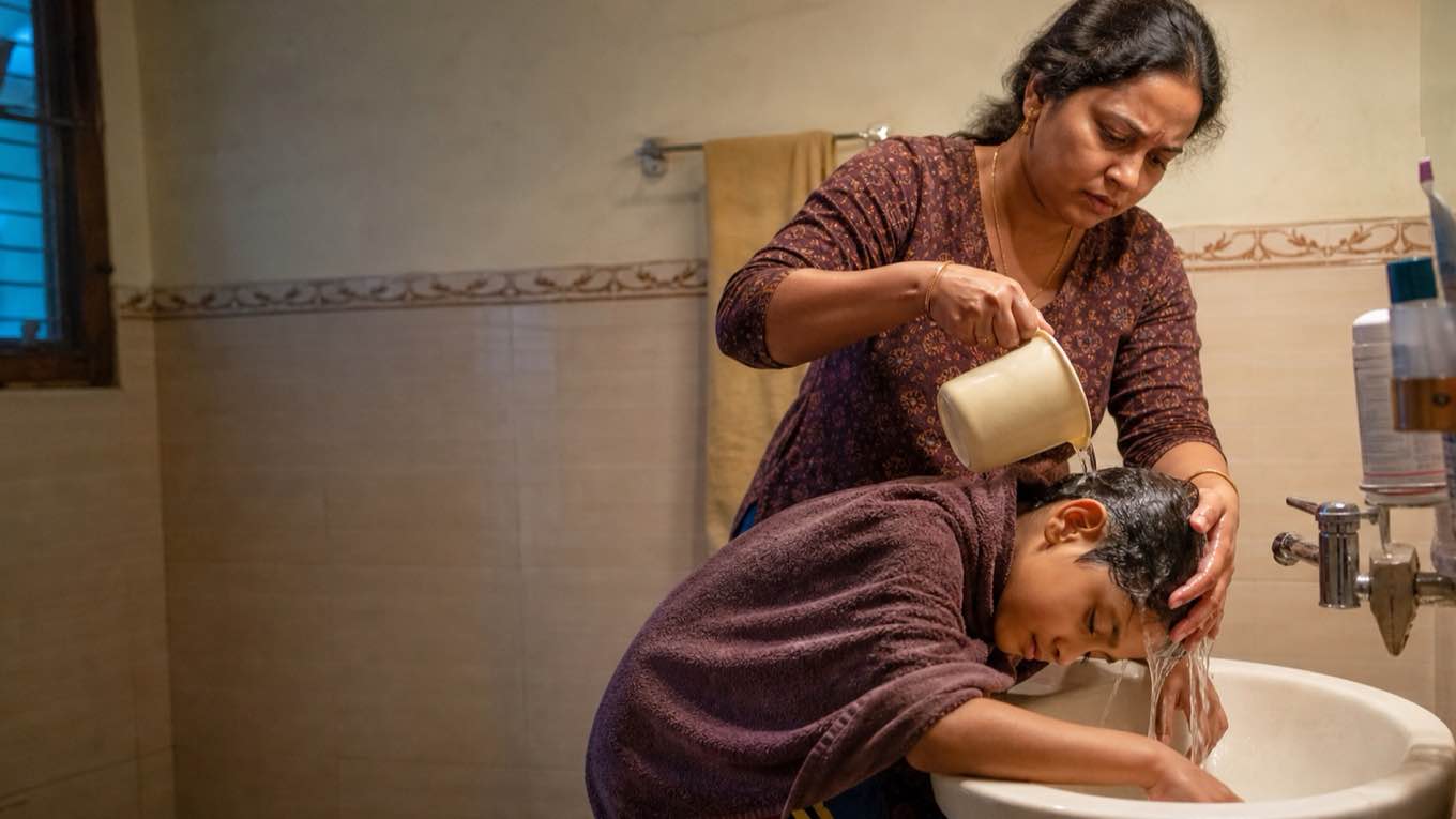 Why daily hair washing is wrong for most Indian children